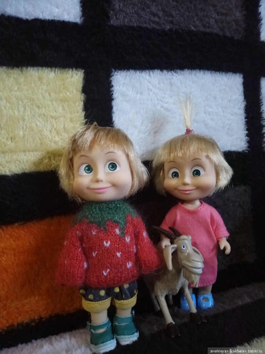 Мультяшки — Куклы Маша и Медведь (Simba): Маша в кармашке (фото 7)