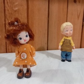 Детский сад, штаны на лямках... Малыши Смоллвиладжа