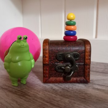 Улитко Авокадо.