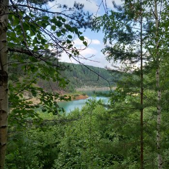 "С корабля на бал".