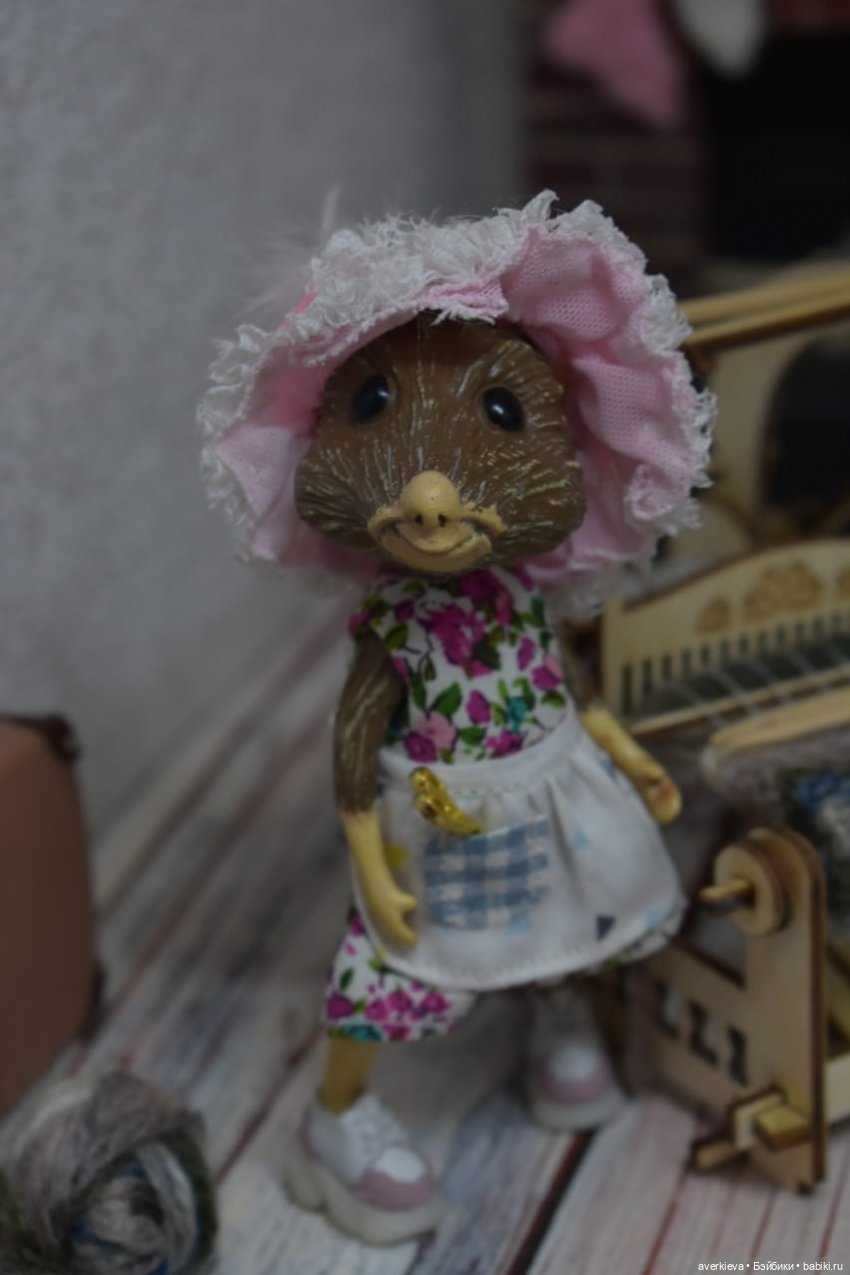 Тасенька и её очумелые лапки) (фото 2)