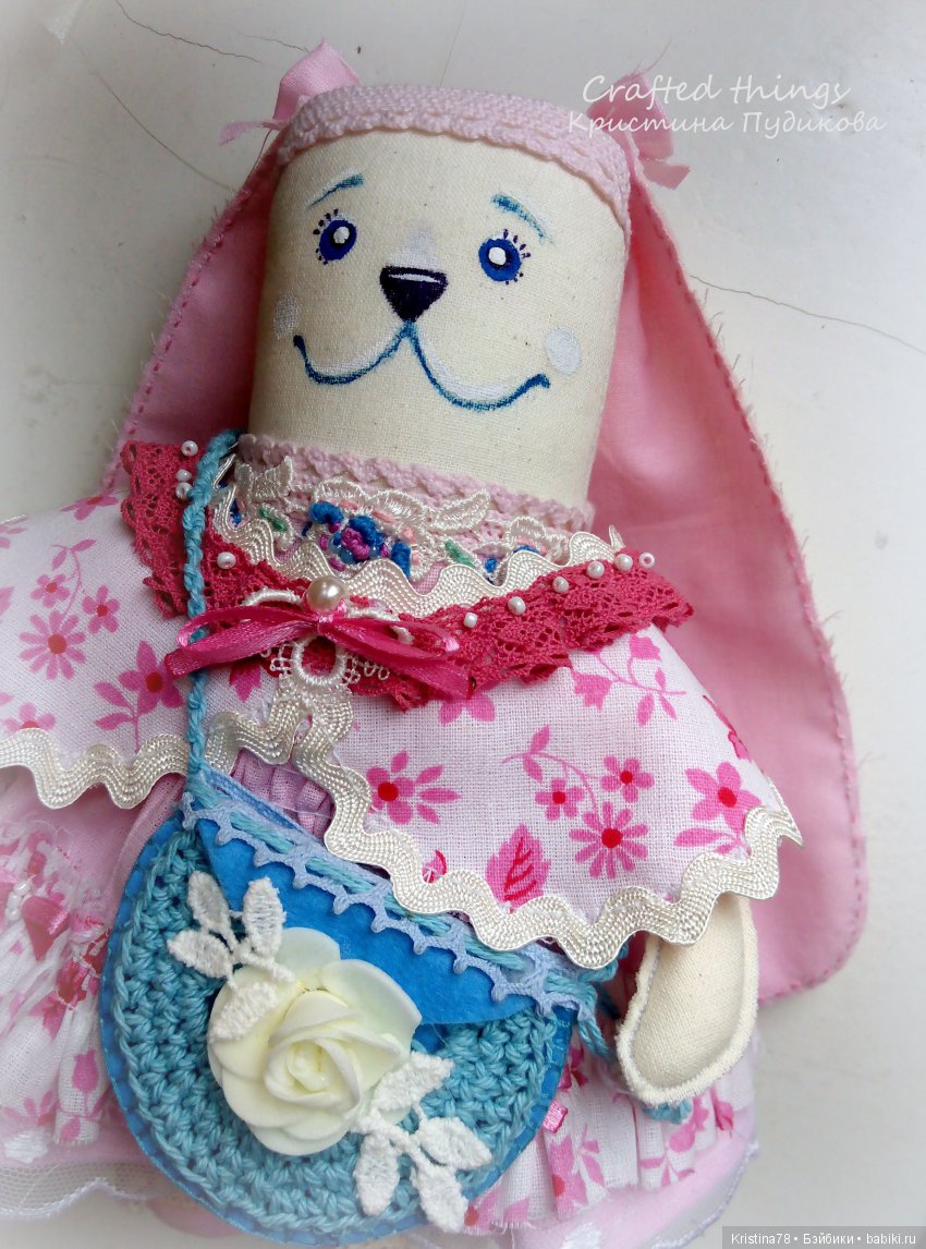 Зайка в розовом — Текстильные игрушки и примитивы: кофейные (фото 3)