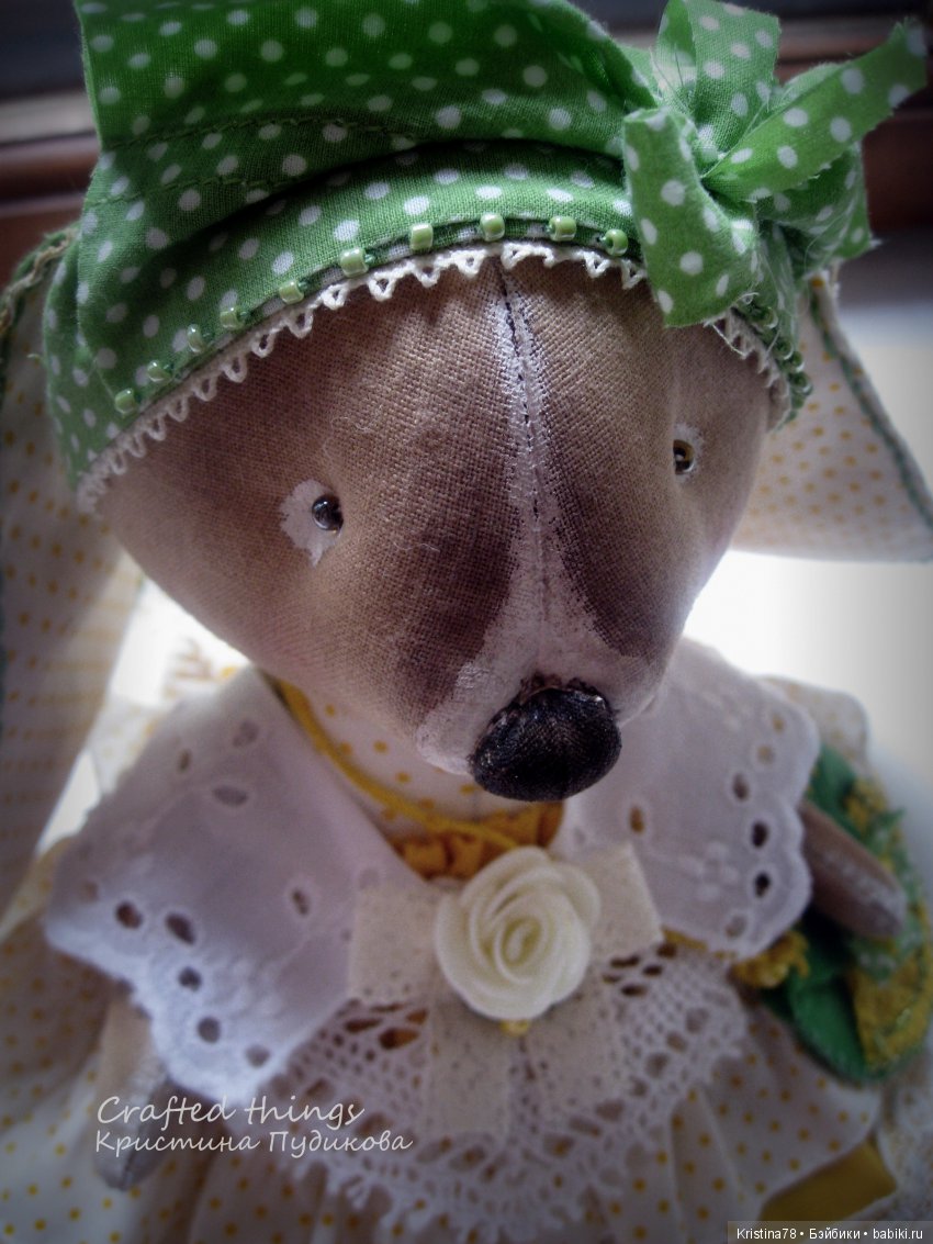 Зайка в одуванчиковой палитре