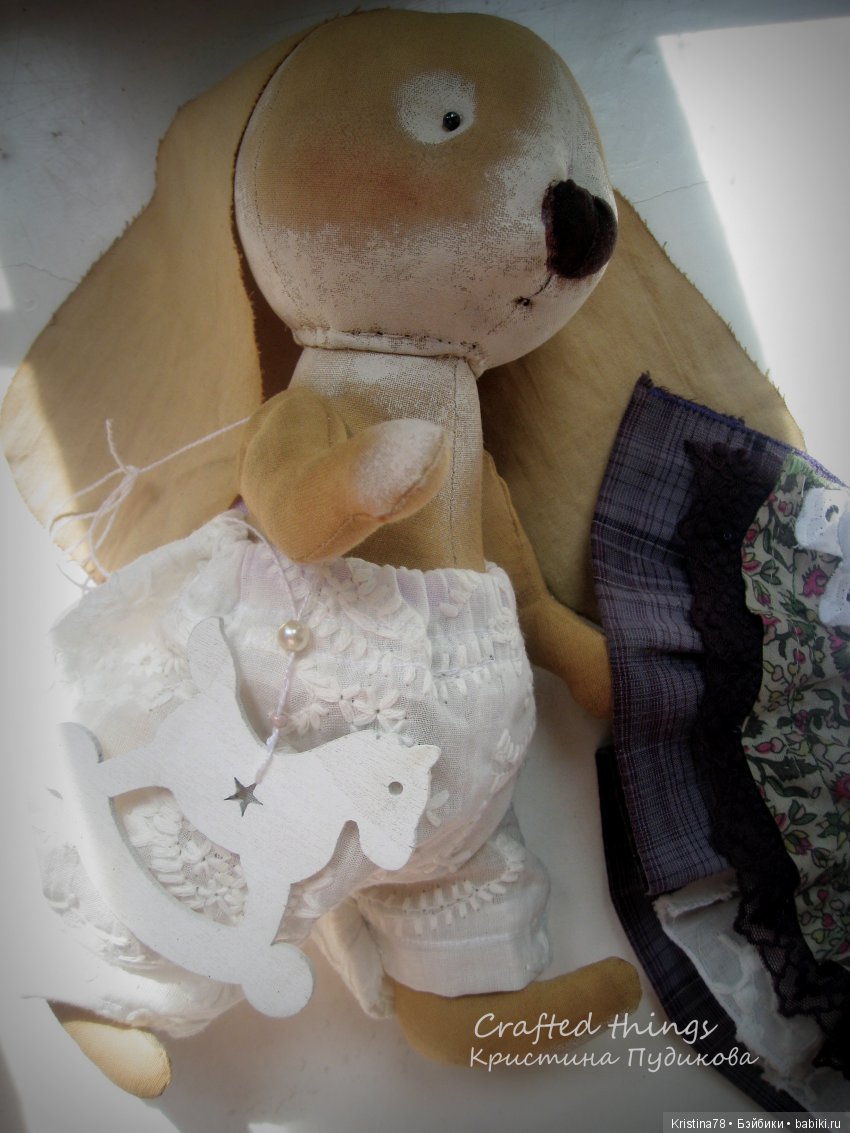 Зайка в винтажном стиле — Текстильные игрушки и примитивы: кофейные (фото 6)