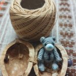 Мини игрушка Мишка в скорлупке