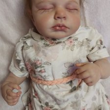 Малышка Вероника