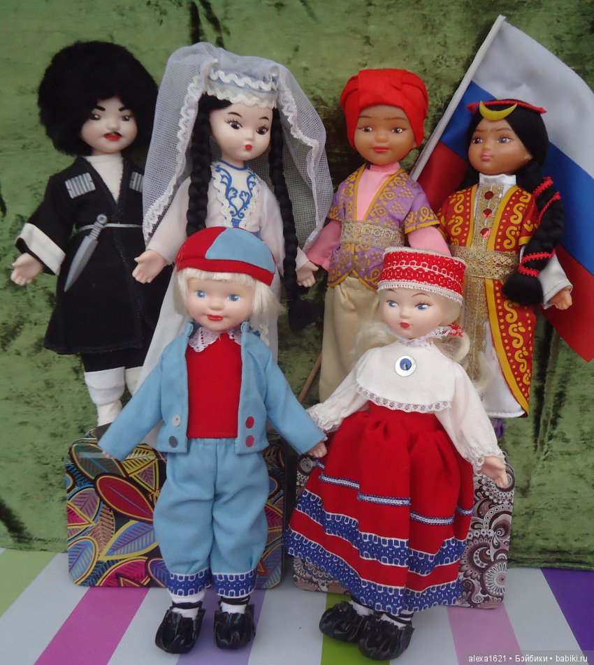 Россия всех объединяет - народов много ней живет