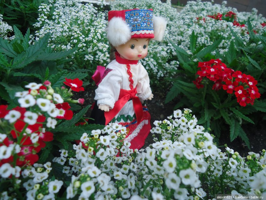 Глашенька, миниатюрная куколка
