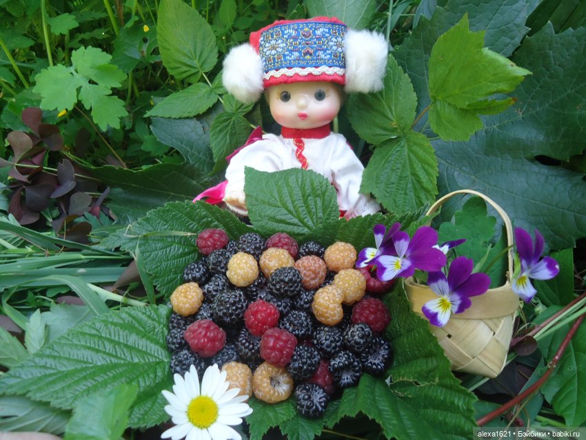 Глашенька, миниатюрная куколка