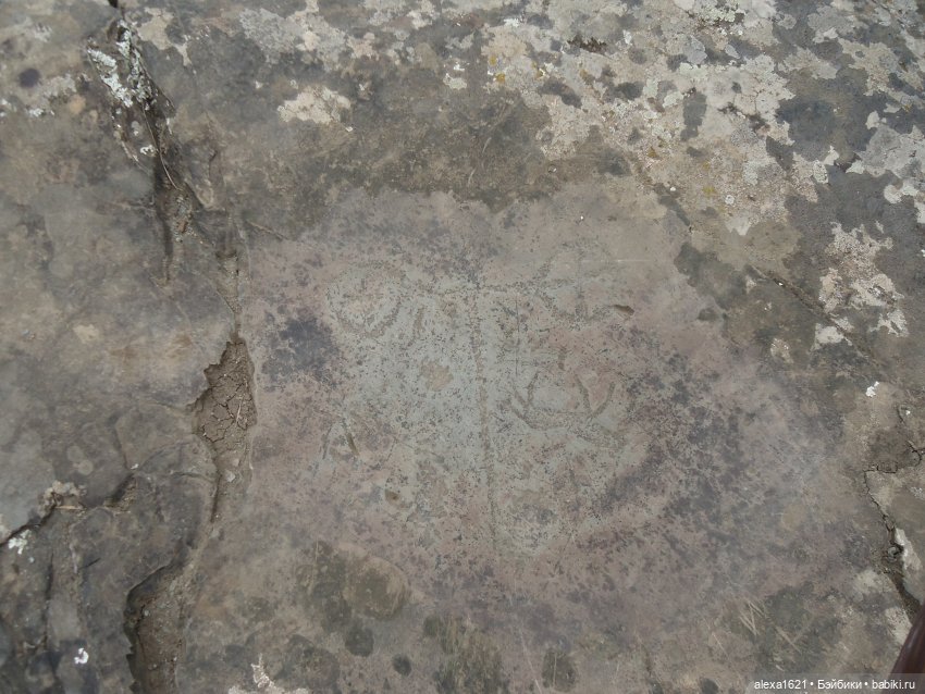 Росела Калбак-Таш Петроглифы