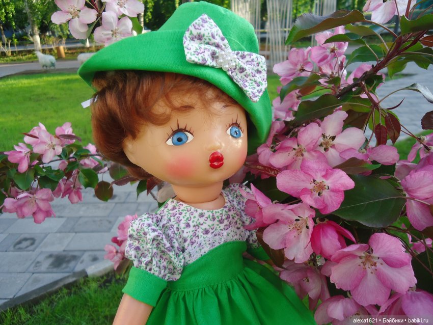 Грушенька наряжается — Советские винтажные куклы (СССР): Ленигрушка (фото 8)