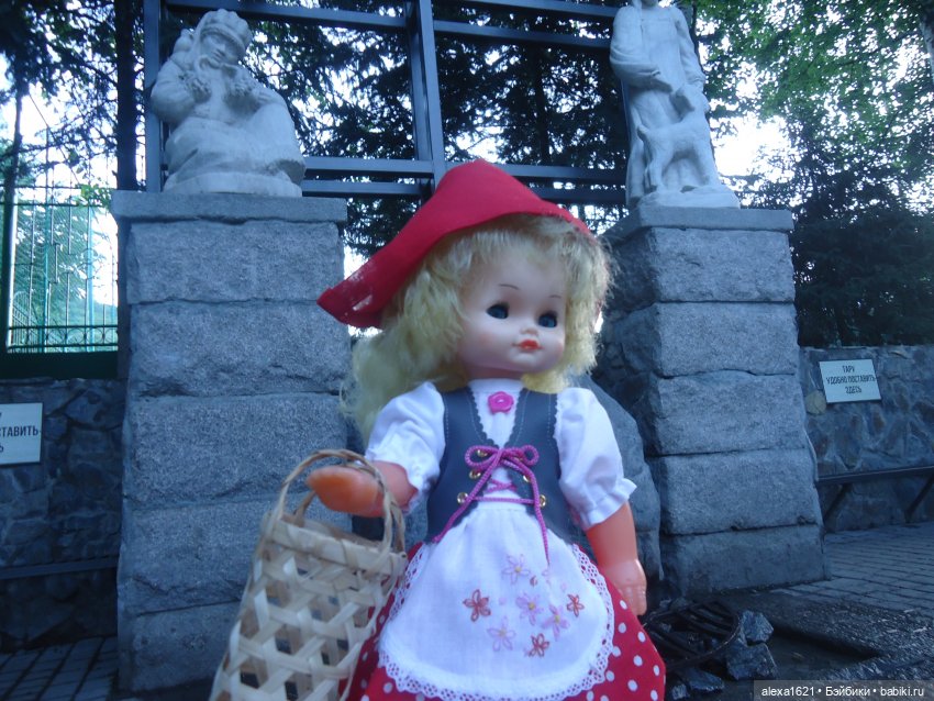 Красная Шапочка - Наташа — Советские винтажные куклы (СССР): Ленигрушка (фото 5)