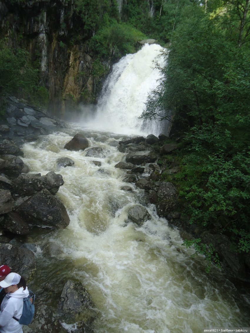 Моника Водопады Телецкого озера Горный Алтай