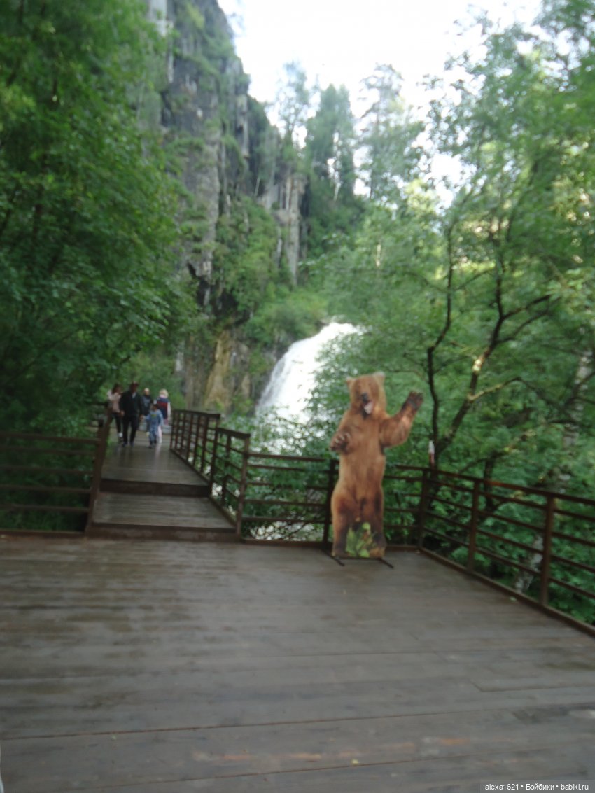 Моника Водопады Телецкого озера Горный Алтай