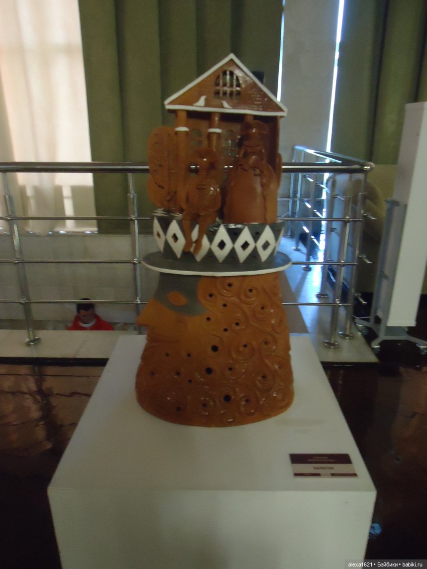 Вика в Томске - ярмарка, Инженерный дворик и Ботанический сад