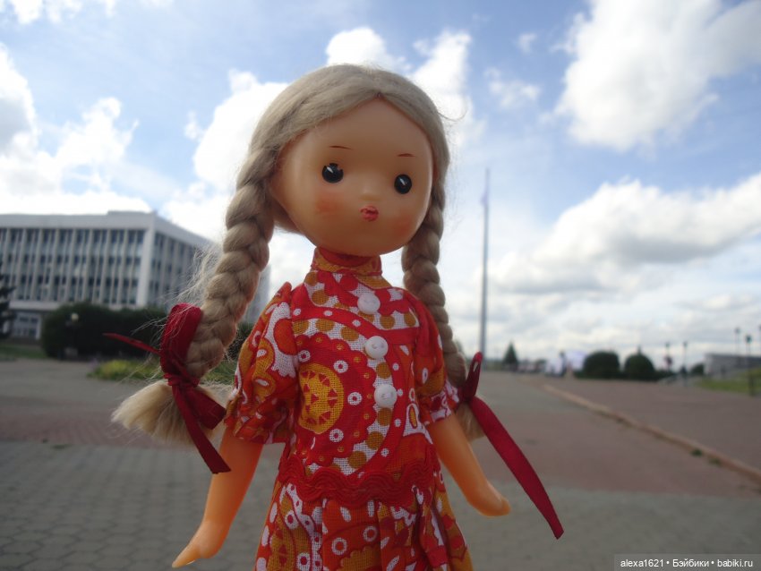 Вика в Томске - ярмарка, Инженерный дворик и Ботанический сад