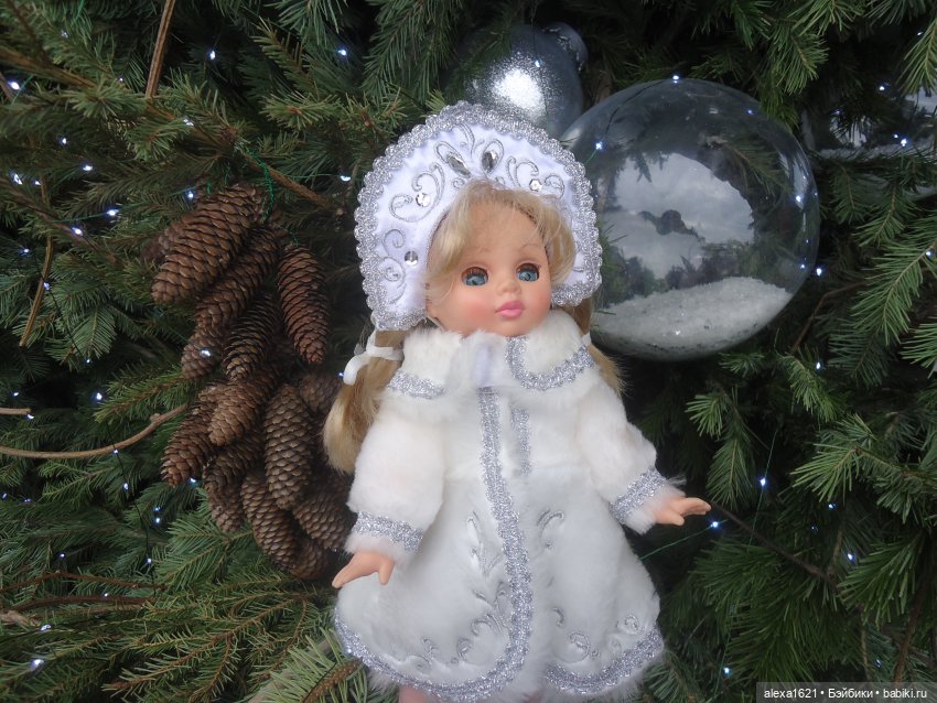 Снегурочка — Российские куклы Весна (фото 7)