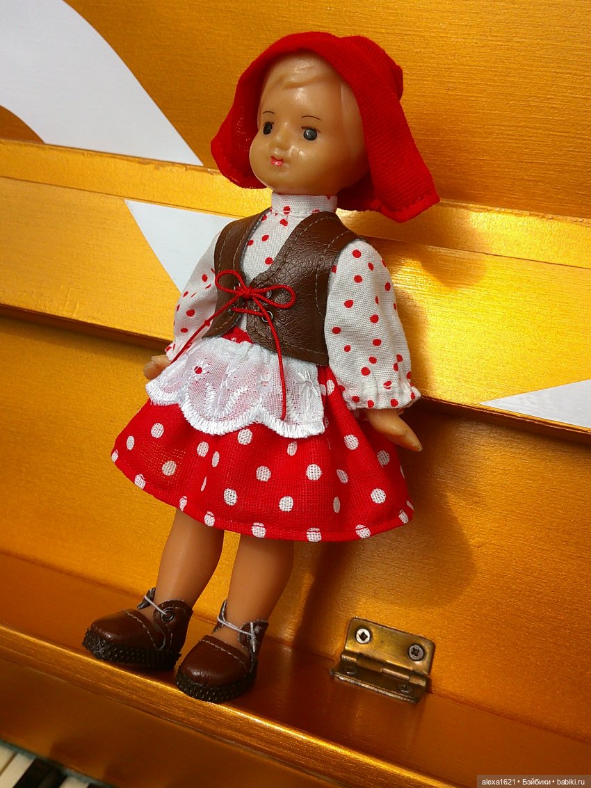 Красная Шапочка (Наташа Аским)