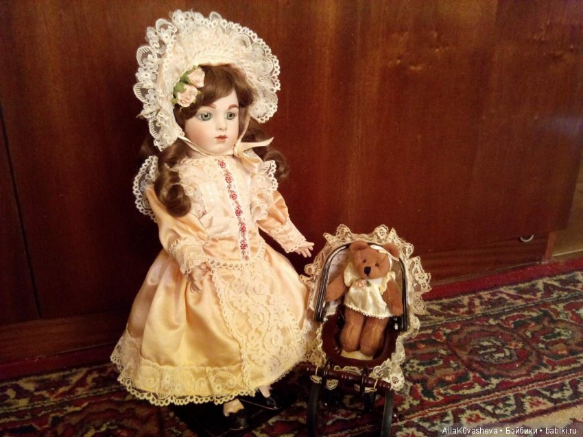Моя коллекция реплик антикварных кукол (фото 2)