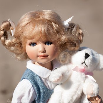 Фарфоровая девочка и Балтика.