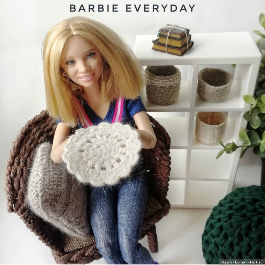 Интерьерные корзины и салфетки