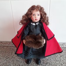 Маленькая леди - Беатрис от Хелен Киш. Винтаж 1997 года. Без окрасов! Маленькая леди - Беатрис от Хелен Киш. Винтаж 1997 года. Без окрасов!