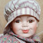 Фарфоровая кукла на реставрацию