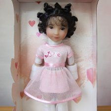 Ruby Red Siblies Кукла Минни, 31 см