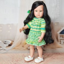 Кукла Llorens, брюнетка в зеленом, 42 см
