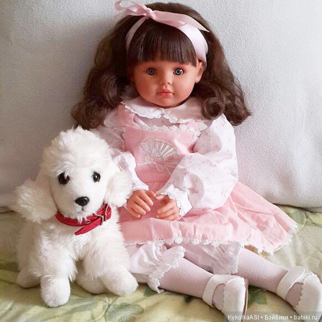 Лицо кукольного дома - Пепа