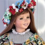 Фарфоровая красавица от неизвестного мне автора