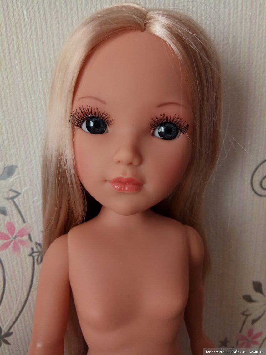 Гардероб для куклы Маруси – Мария от Vidal Rojas