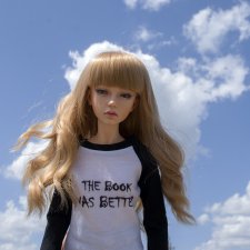 Алиса на природе