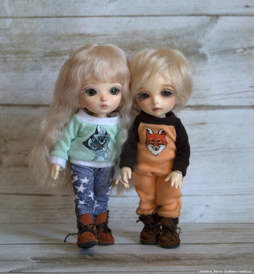 У кого школа, у кого подарки