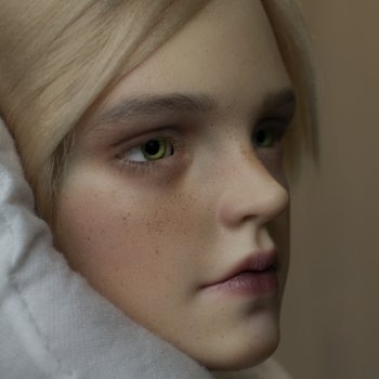 Мэйк для Эмиля