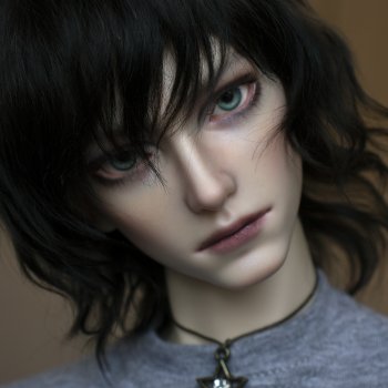 Мэйк для Люци