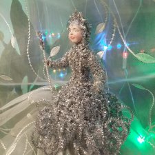 Новогодняя фигурка Госпожа Метелица
