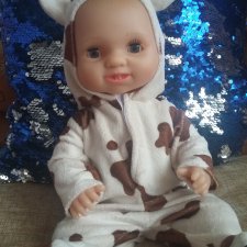 Пупс в костюме теленочка