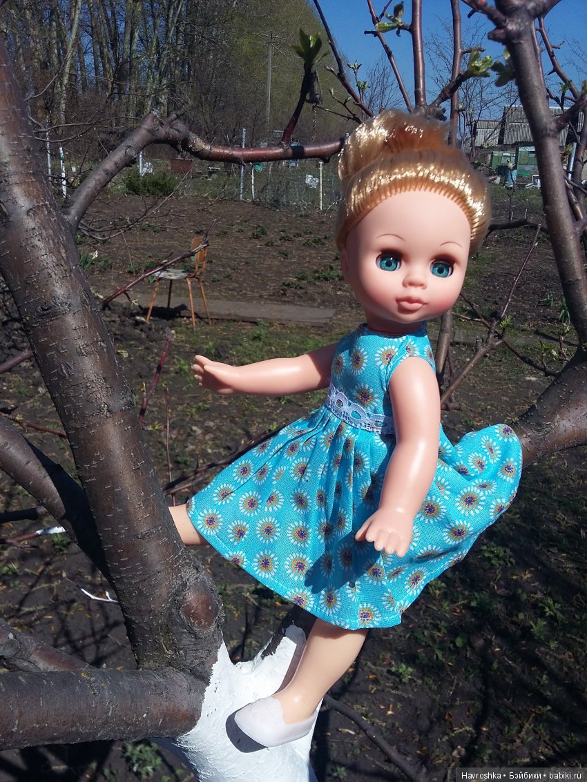 Эля уехала на дачу — Российские куклы Весна