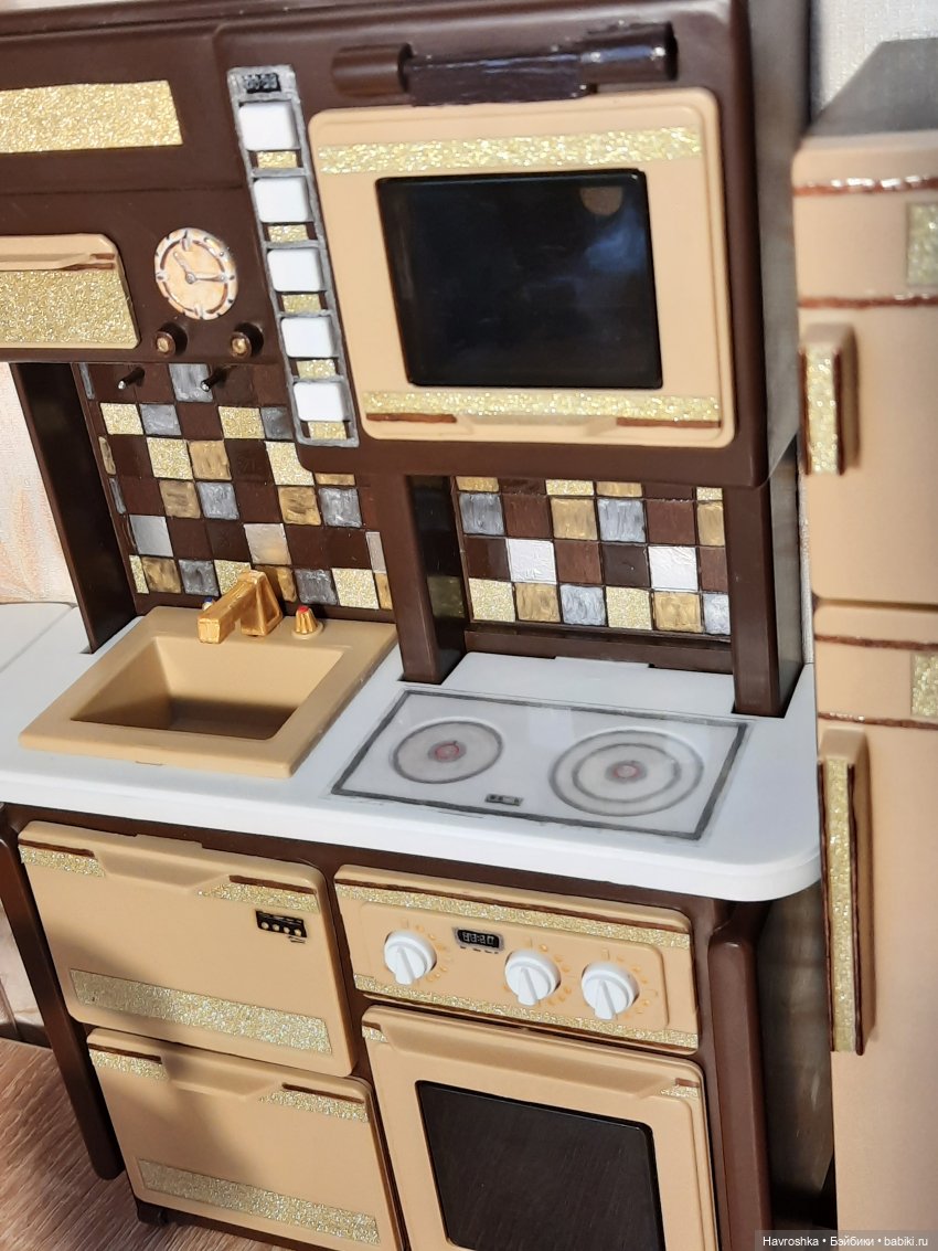 "Неидеальный ремонт": кухня, цветы, пироги