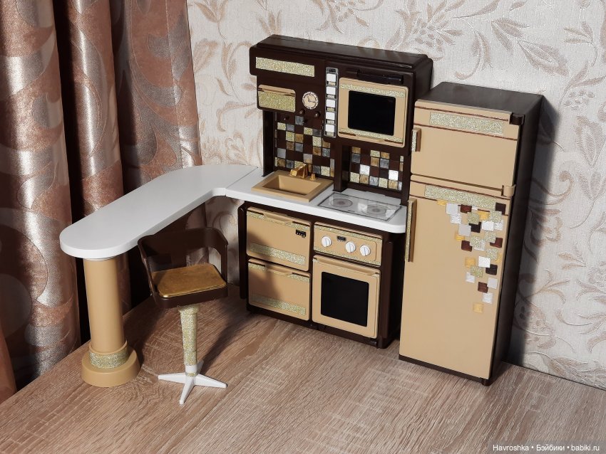 "Неидеальный ремонт": кухня, цветы, пироги