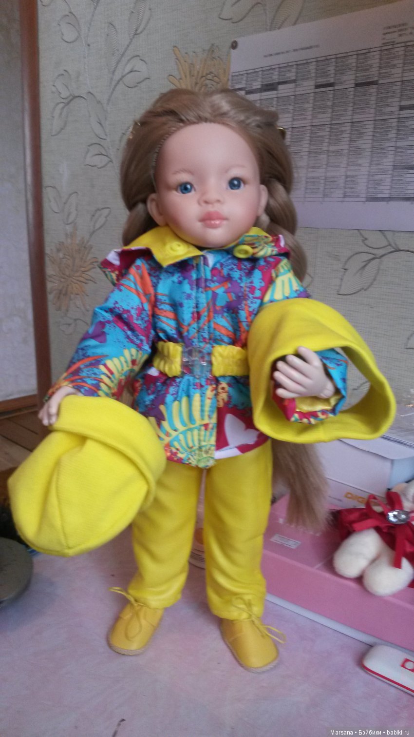 Как мы цветочки искали | Бэйбики Как мы цветочки искали — Куклы Paola Reina (Паола Рейна): новинки (фото 2)