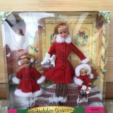 Стейси, Барби, Келли в подарочном наборе « Holiday Sisters” Stasie, Barbie, Kelly, 1999 год. Стейси, Барби, Келли в подарочном наборе « Holiday Sisters” Stasie, Barbie, Kelly, 1999 год.