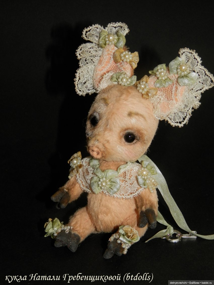 Потешная свинья Короля Солнца и от чего у неё ключ | Бэйбики Потешная свинья Короля Солнца и от чего у неё ключ (фото 7)