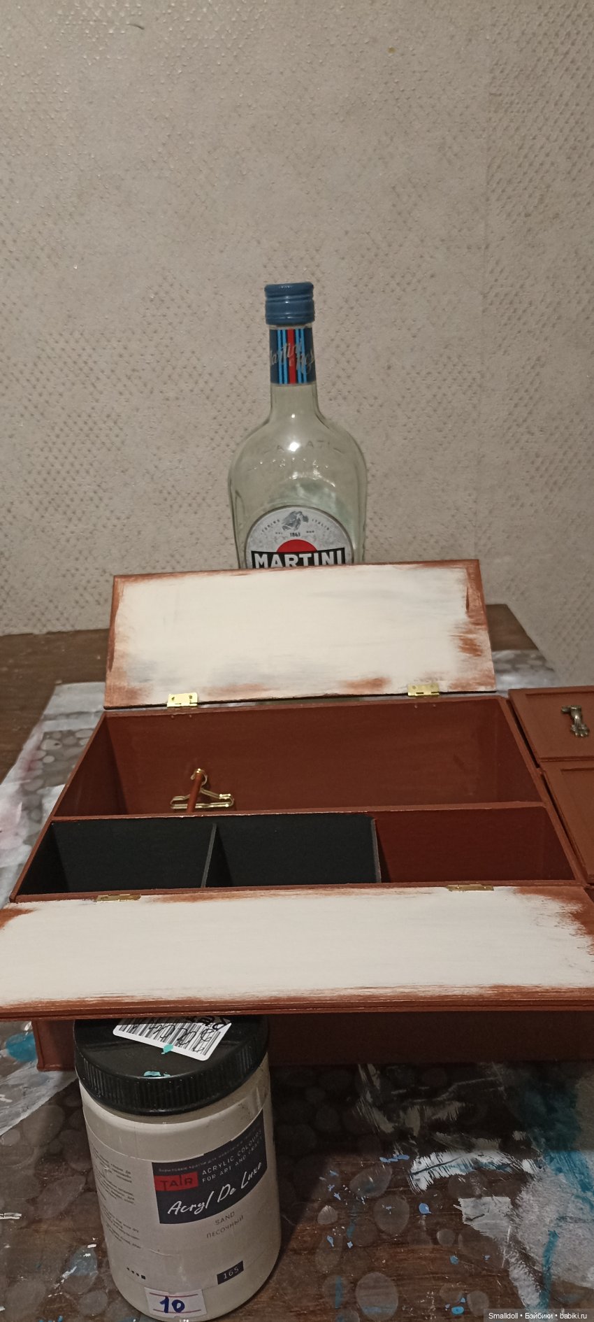 Винтажный шкаф — Мебель для кукол и домиков: фото