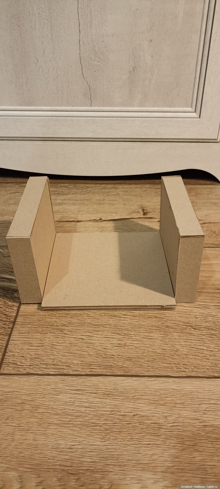 Богемный диван — Мебель для кукол и домиков: фото