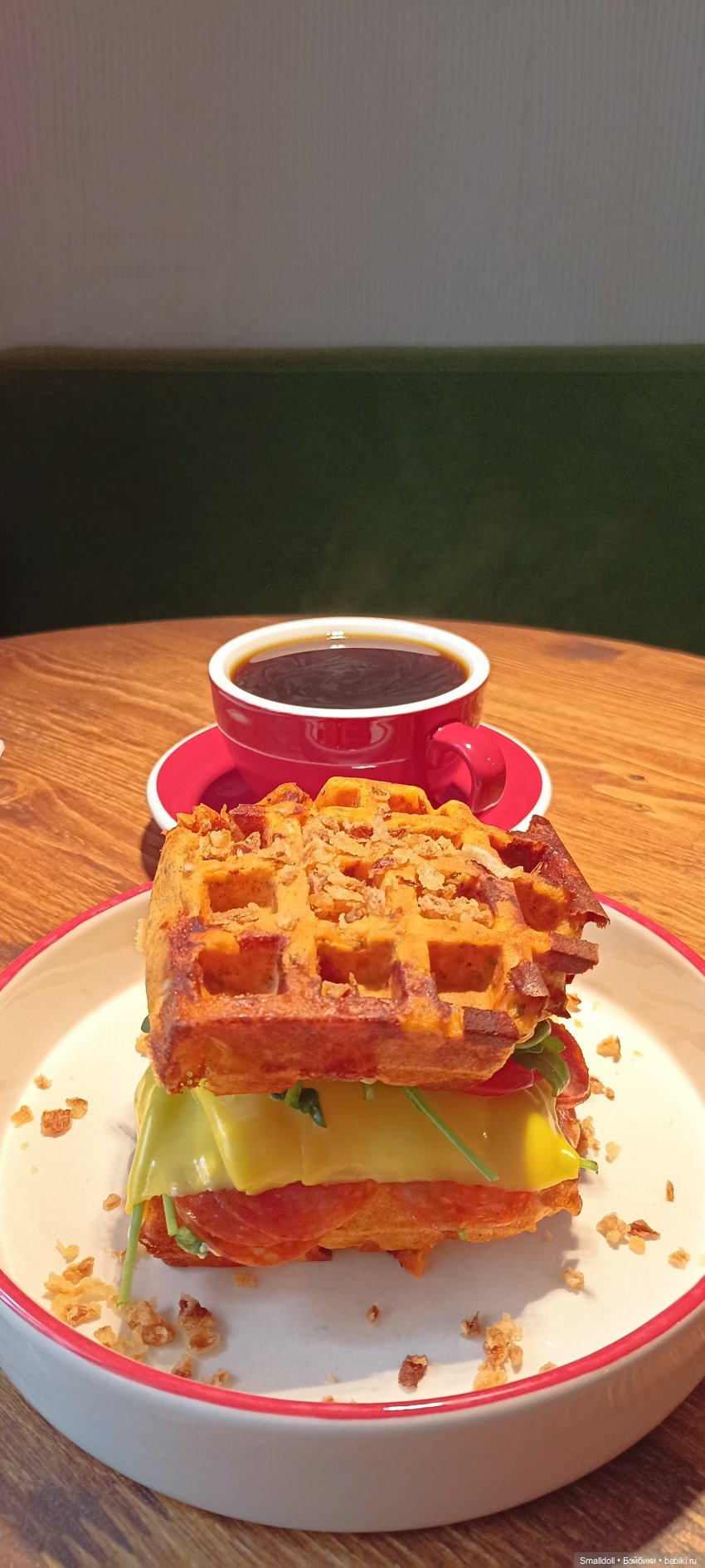 Кошка, которая гуляет сама по себе