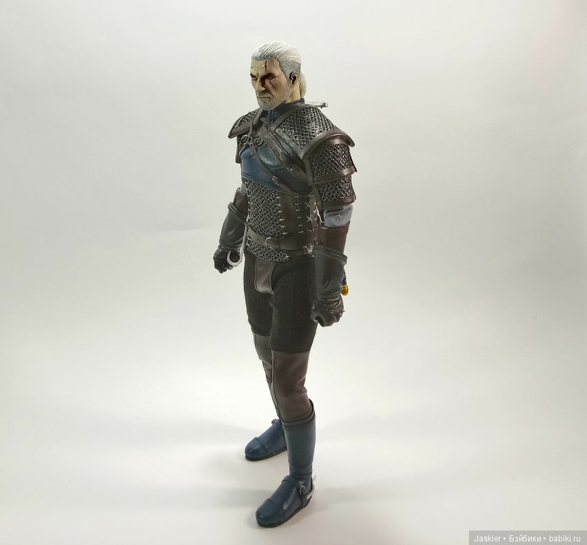 Ведьмак - Геральт из Ривии (фото 2)