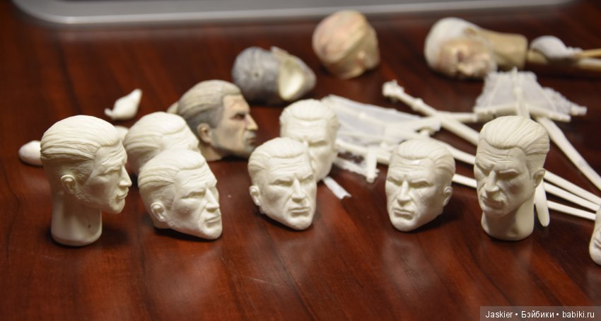 Ведьмак Геральт из Ривии 1/6 (Серия экшен-фигурок)