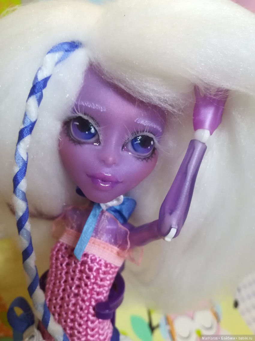 Монстры в книжном шкафу (часть 4) и другие его обитатели (фото 4)